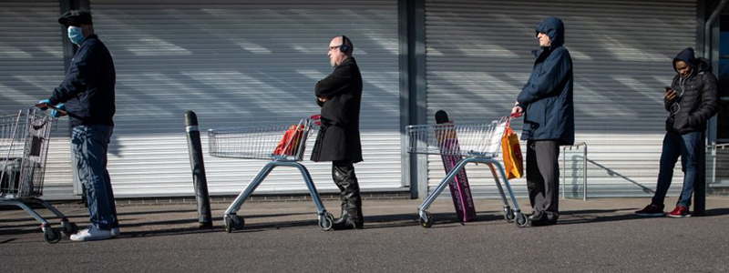 Consumer Confidence Plunges